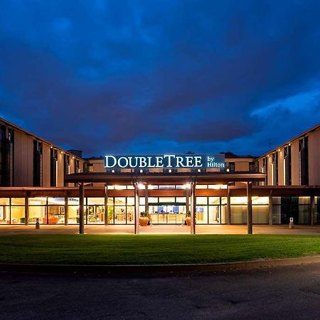 Doubletree By Hilton Milan Malpensa Solbiate Olona Exterior foto