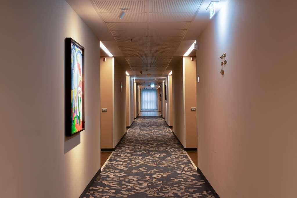 Doubletree By Hilton Milan Malpensa Solbiate Olona Facilidades foto